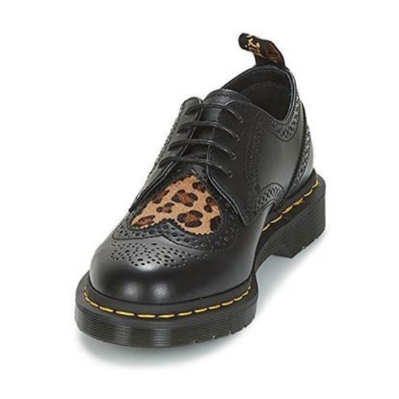 dr martens joyce heart leopard